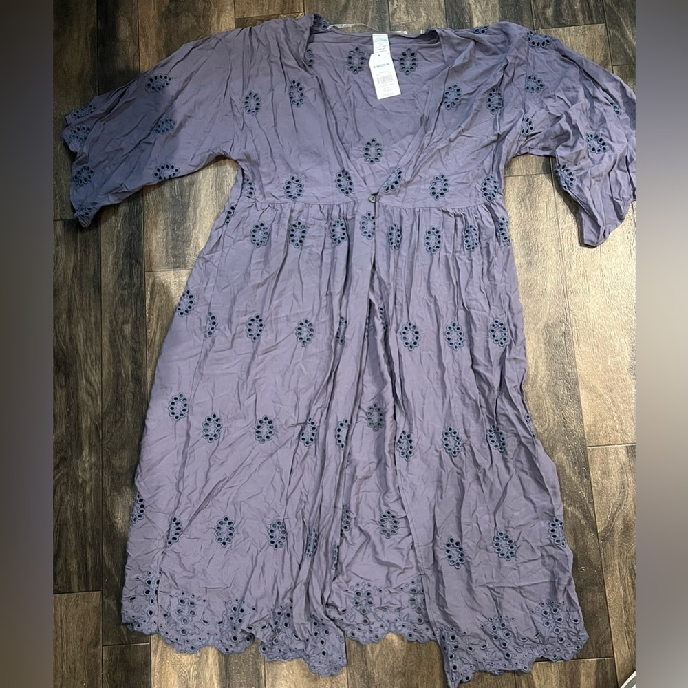 NWT Eyelet Kimono Size S/M